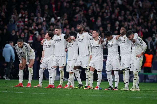 1741836567276029572.jpg 101741833819_.pic.jpg